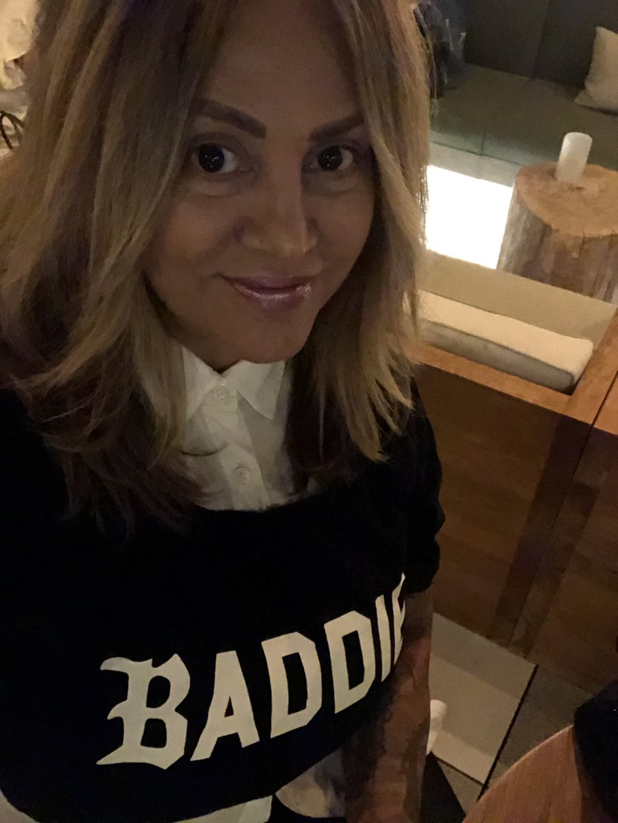 BONDGIRLRAQUEL's tweet photo. At the #blowfishmalibu rooftop party! #recycle #blowfishandoceana #4earth #grandmasterrecords https://t.co/vBz5HhDnsH
