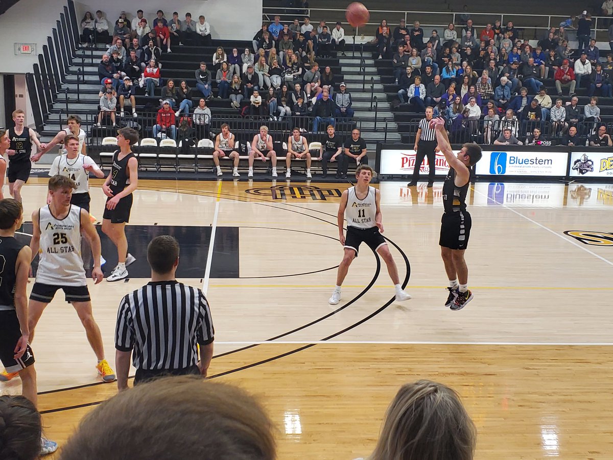 Great time tonight watching some of NW Iowa's finest. Including our own Kaityln Tendal playing for the white team earning MPV. PROUD OF YOU.
Also got to watch Ryan Schiltz play in the boys game. 
#proudtobeamidget