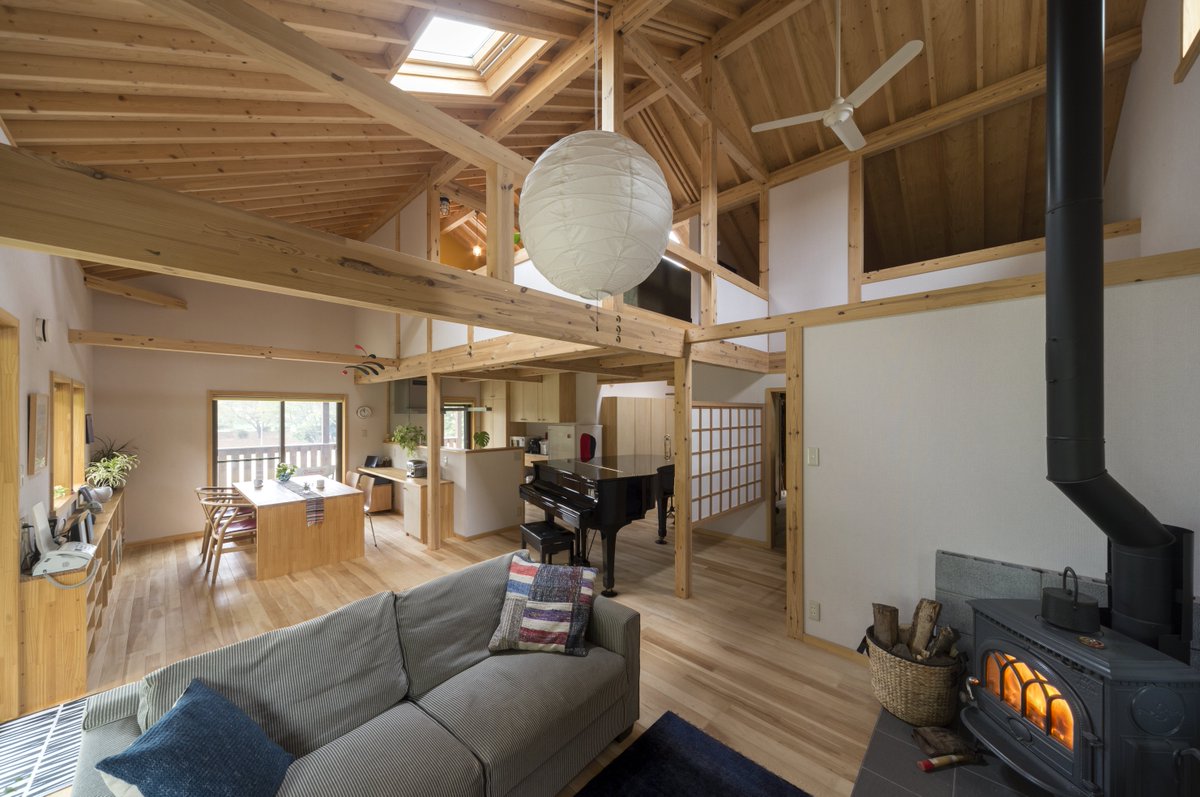 iiYeah_official's tweet photo. /
掲載店様のご紹介📢
\
2000年創業 #千葉県 の
#BAUHOUSE さま
🏡:https://t.co/0EfFSMqquE
性能とデザインを兼ね備えた住まい
健康で楽しく暮らせる住まいを提案💁♀️✨
楽しく暮らせる住まいの施工事例も掲載中❗
✔https://t.co/v8XoGp3NPd https://t.co/XBQBdMOFeb