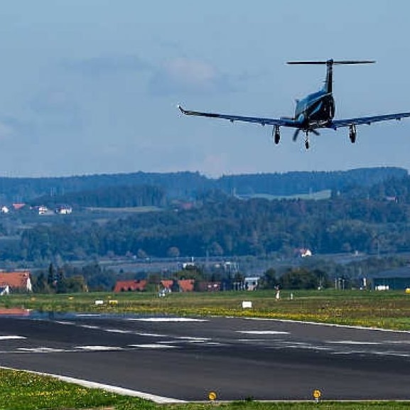 manishkhanka's tweet image. Can you help me out by signing this petition?
change.org/Regular_flight….  #pithoragarh #flight #flightconnectivity