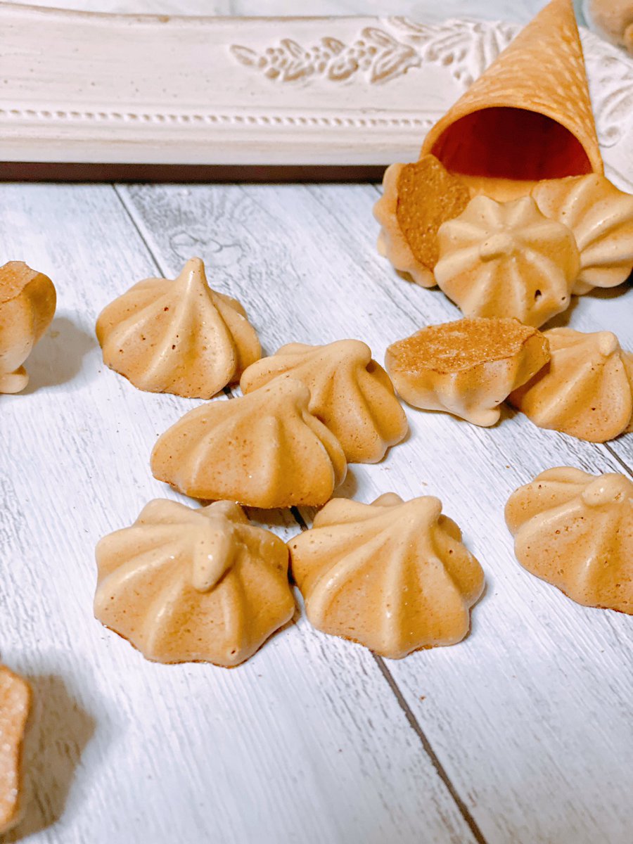 書 airi Momoi Airi/uk - Sekaipedia