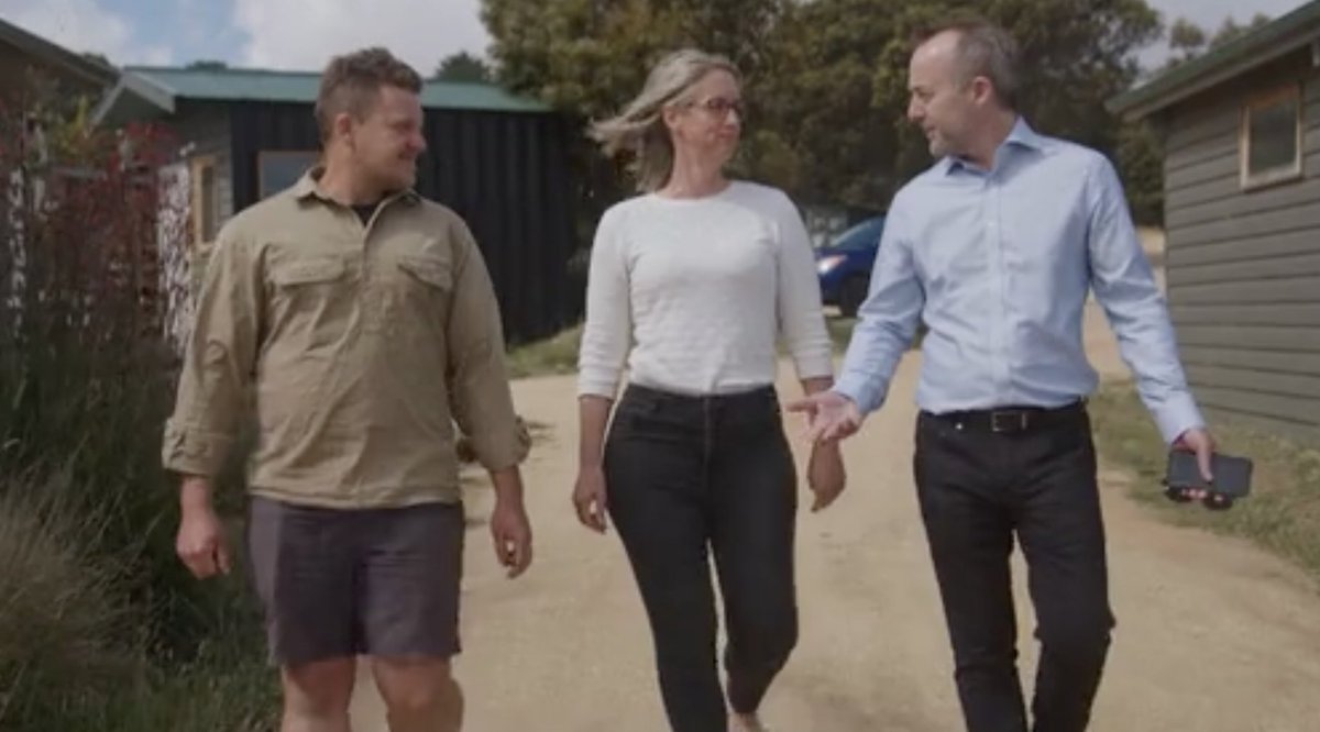 Managing Director for Commercial and Private Banking @Isaac_Rankin recently caught up with Torquay-based customers Luke and Alison from Bombora Custom Furniture to learn about how they are creating pieces which will last a lifetime. anz.co/3wBRgar