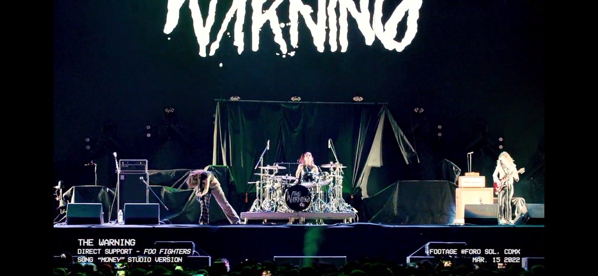 TWarningPortal's tweet photo. Saiuuuu o vídeo performance de Money

https://t.co/aeF9CDLtcp https://t.co/XMjtxoK5dl