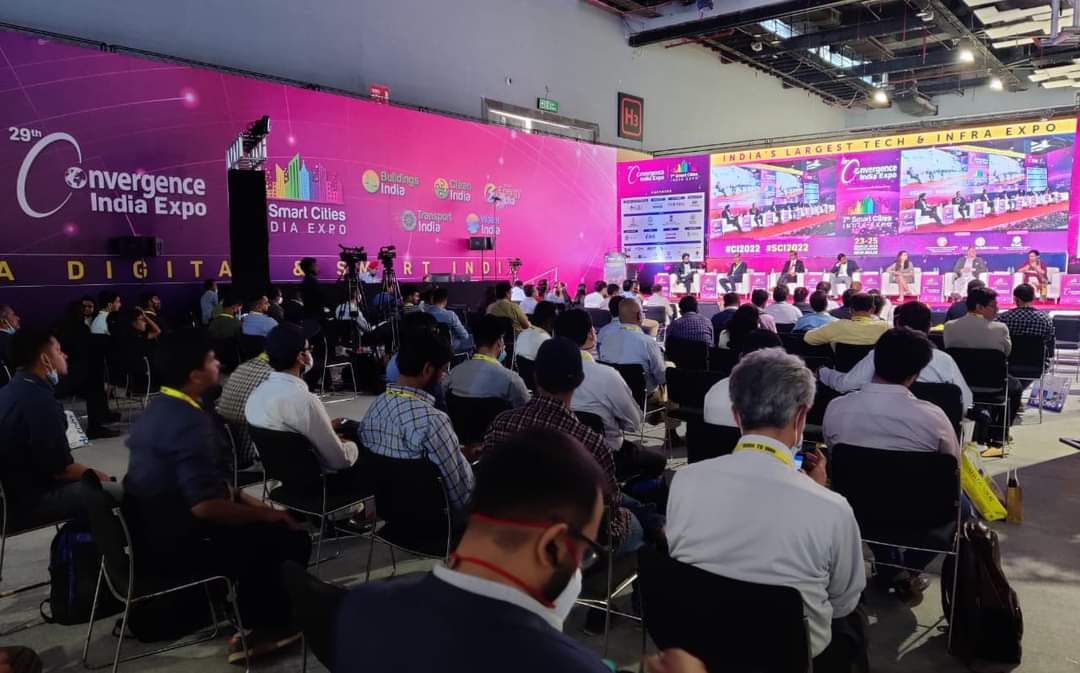 maheshklandge's tweet photo. #PimpriChinchwad projects stall at 7th Smart Cities India Expo at #Delhi स्मार्ट सिटी मिशन अंतर्गत आयोजित केलेल्या “सातव्या स्मार्ट सिटीज इंडिया २०२२” आणि “२९ व्या कन्व्हर्जन्स इंडिया २०२२” एक्स्पोमध्ये पिंपरी चिंचवड महापालिका व स्मार्ट सिटी सहभागी

#pcmcsmartcity #PCMCFirst https://t.co/ZBstnDmRkF