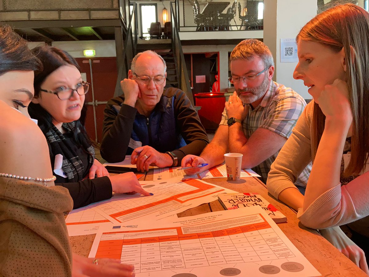 comuni_anci's tweet photo. A Parigi per il meeting europeo sui #Transfernetwork molte città italiane della rete @Urbact_IT 

Obiettivo dell'incontro è favorire il finanziamento delle azioni innovative risultato del trasferimento delle buone pratiche #Urbact.

✅ https://t.co/DOZQN9wRaA https://t.co/vquPh1wx8m