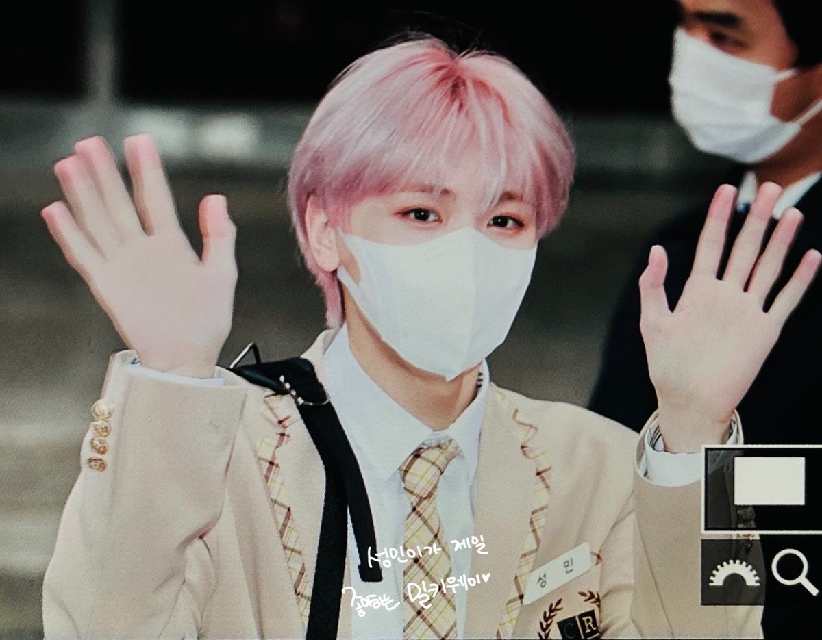 [PRE] 220325 뮤뱅

#크래비티 #CRAVITY #성민 #안성민 #SEONGMIN