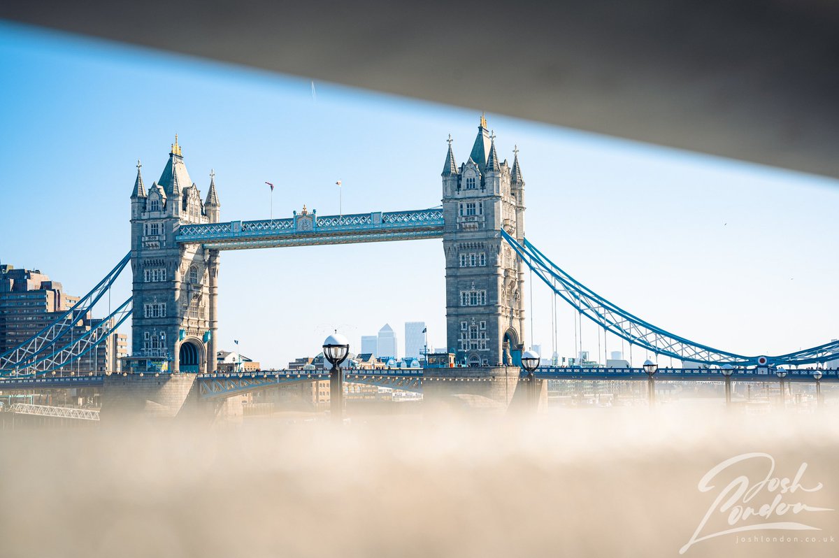 Tower bridge in glorious sunlight #nikon #london #towerbridge #londonphotography l