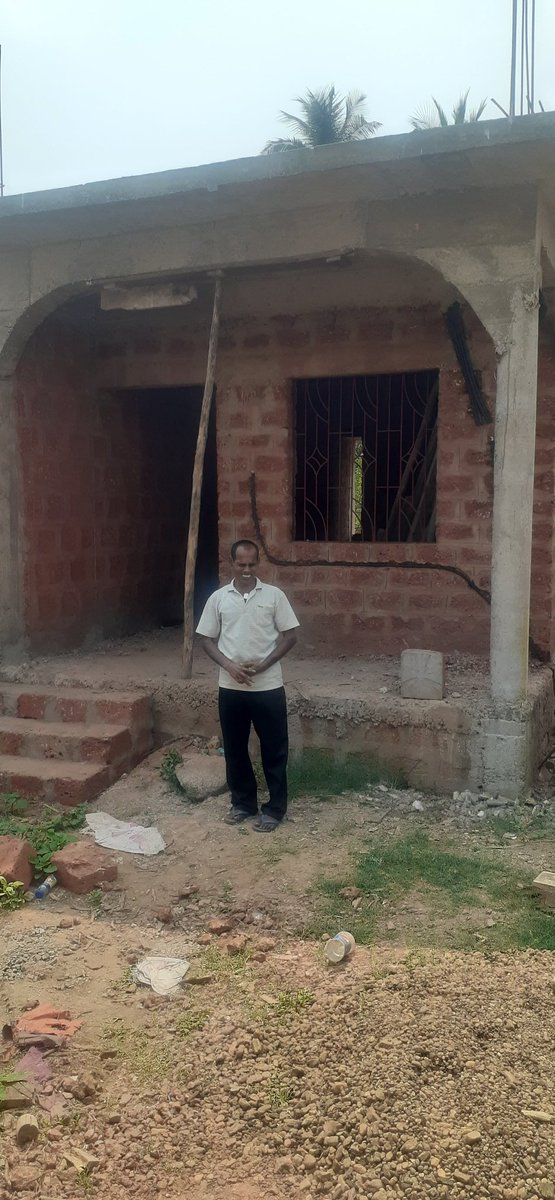 PrakashWKamatPK's tweet photo. &amp;about their need of funds to complete the house ahead of monsoons as the couple was recently cheated for Rs.1.45 lakhs by a youngster from Goa Velha in a Paytm fraud.
@DGP_Goa @spnorthgoa @Coll_NorthGoa @goadisability @MauvinGodinho @JagrutGoenkar @psspillaigov @DrPramodPSawant https://t.co/lhisq3z7u3