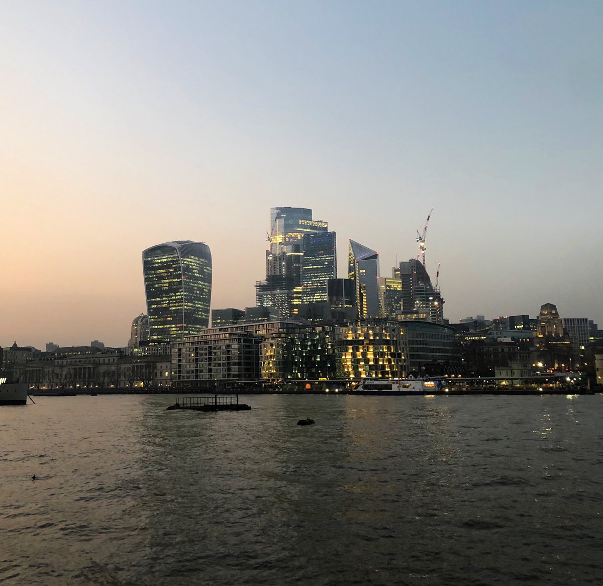 Good morning London. Living right in the centre of town has an amazing energy about it. Arguably the best City in the world. Get in touch to see how we can find your dream home. 

#propertyinvestment #PropertyBuying #propertymanagement #lovelondon