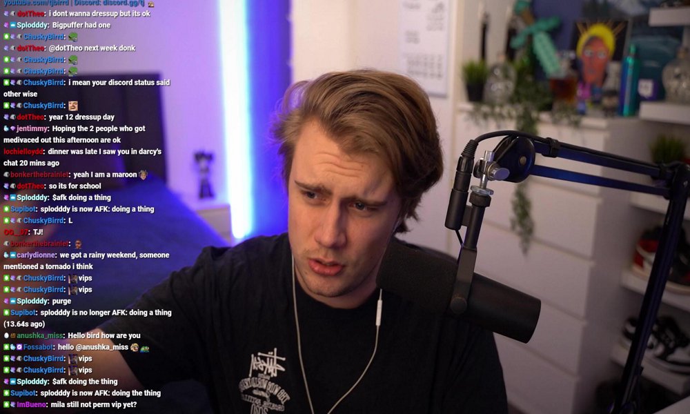 PubChatLive tweet picture