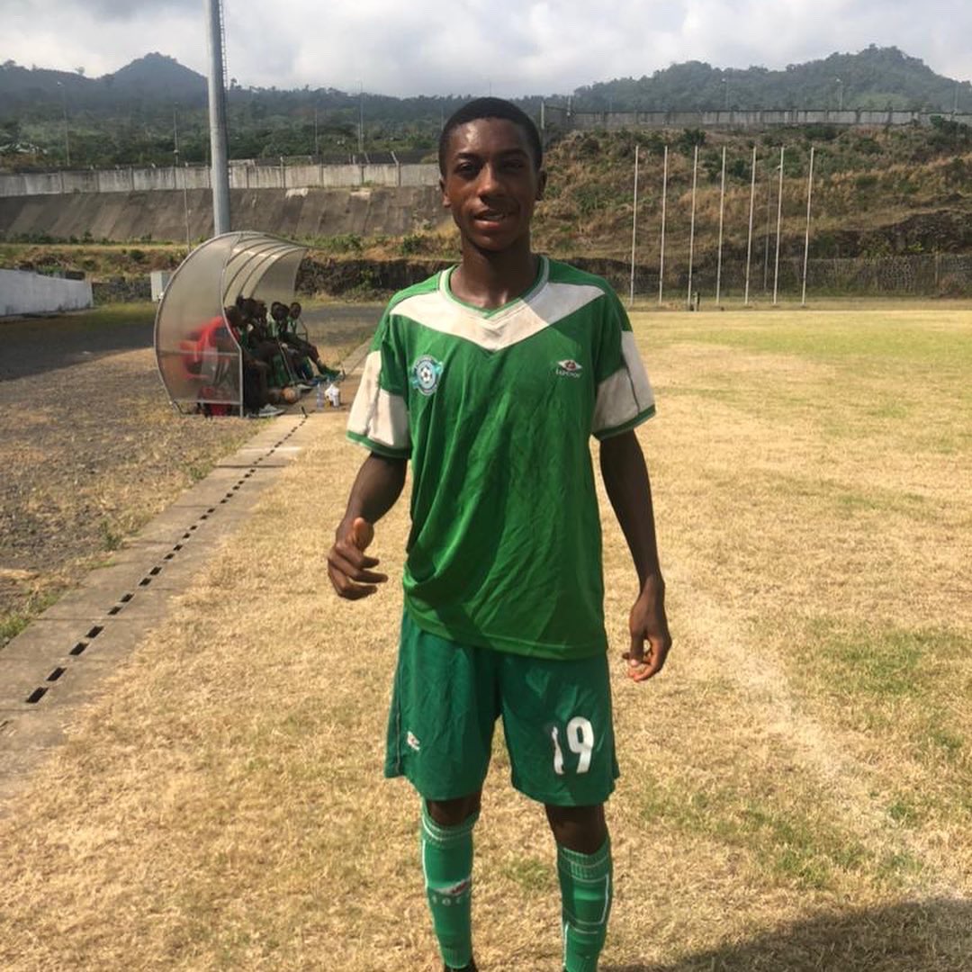 cinyodev_fa's tweet photo. Happy birthday to the U17 captain Lyonga Rudolf Ndive @lyonga_10 Many more years to you
#cinyodevfa
#cinyodevU17
#Checkyboys https://t.co/sLtOE9YFKm