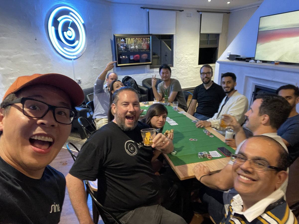 Rayn Ong tweet media