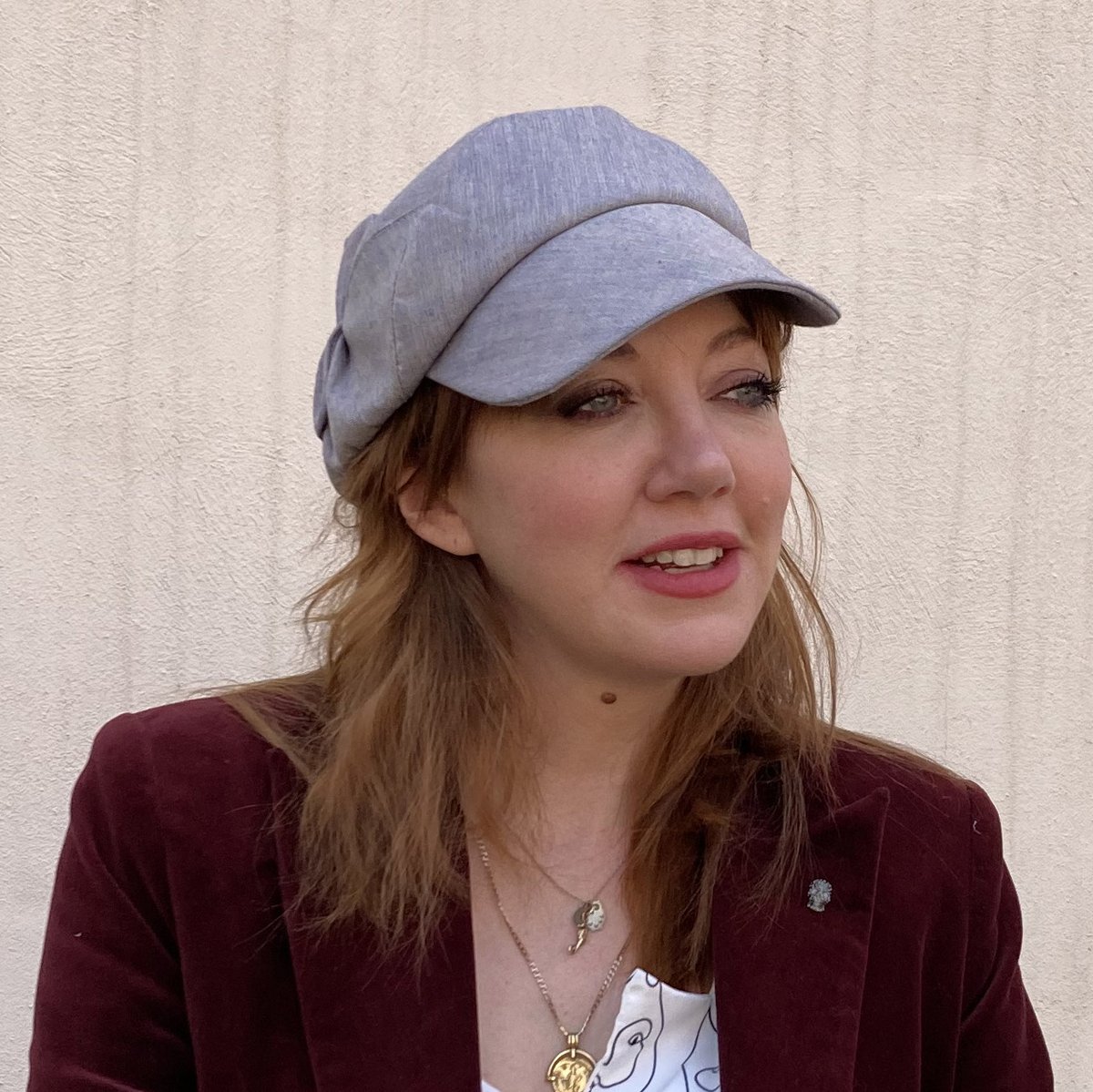 Today is #WearAHatDay ! Find out more at <a href="/braintumourrsch/">Brain Tumour Research</a> or text HAT to 70450 to donate £5.

Thanks <a href="/missdianemorgan/">Diane Morgan</a> (and Bobby!) for wearing my new Donna #bakerboycap in organic cotton. For every order of this hat I'll be donating 10% karenhenriksen.co.uk/womens-hats/wo…