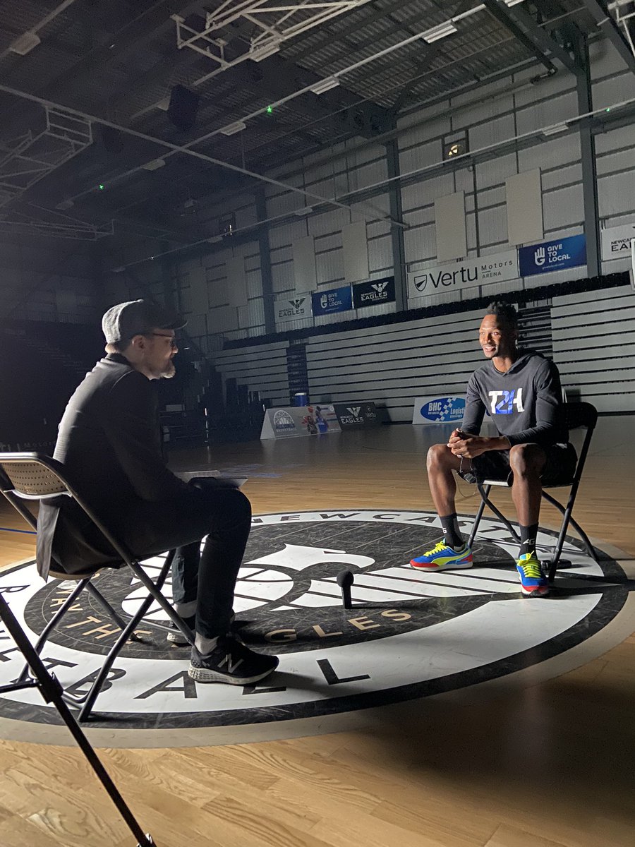 SMRushworth's tweet image. Great morning’s work with @DSmedia88 and @drew21pink at the @VertuArena Lots to love about this exciting new project (just not the early start…). 📹🏀🦅