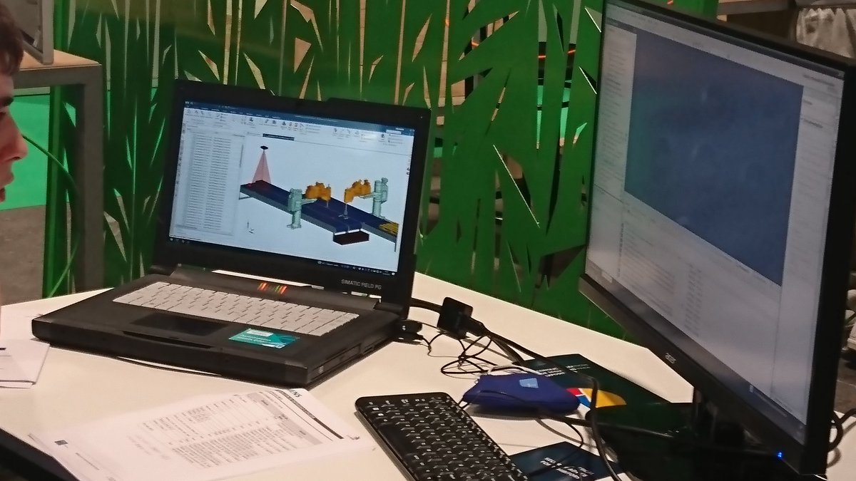 javiercueli's tweet image. Ovidio Cortina en #SpainSkills representando a #Asturias en la prueba de Control Industrial. Nivel⬆️⬆️ en la prueba de @siemens_ind