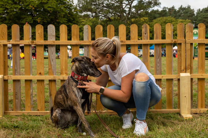 Say THANK YOU to the best ball thrower, poop picker upper, treat giver, food feeder and all round dog-mum with tickets to DogFest this Mother's Day 💐

Use code DOGMUM15 for 15% off by 28th March to avoid being in the dog house this Sunday!

Get yours now👉bit.ly/3HB3C4Q