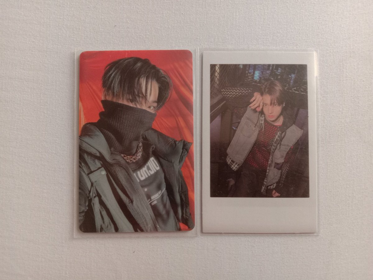 cabnsacc's tweet photo. wts ic 
Ni-ki holdaper set 1 - 1,200 
Ni-ki holdaper set 2 - 1,500

*Will sell if may interested, prio set 2 taker https://t.co/4ljNjZMoPU