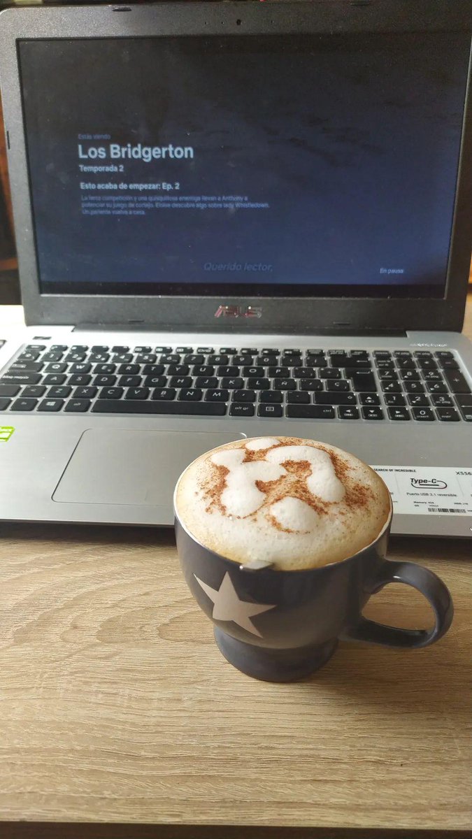 clemesthia's tweet photo. Mañana de chill, coffee y #Bridgerton ¿Qué será, será? 🧐 https://t.co/ORk3obdIQY
