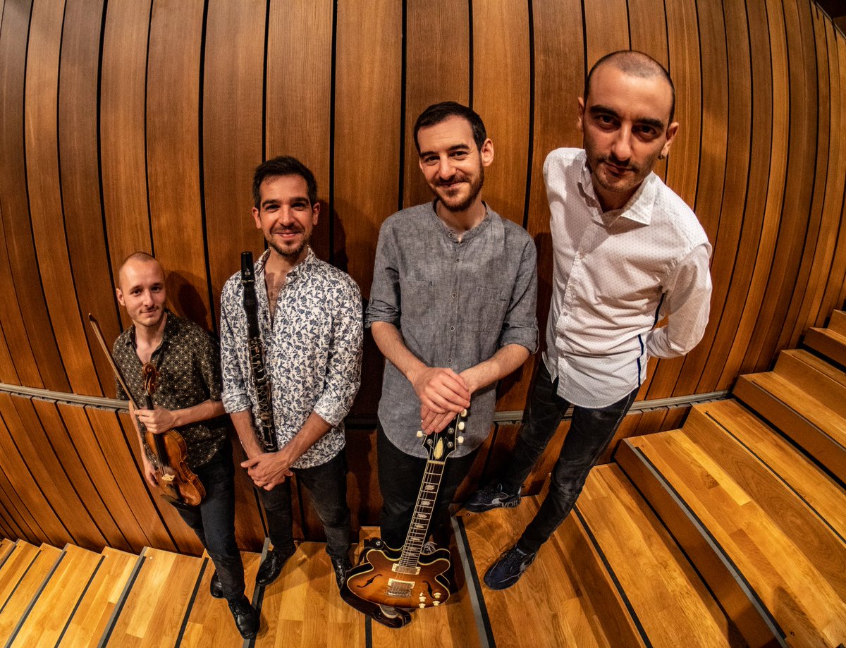 Seed Music (@seedmusic_eu) on Twitter photo ESTRENA DE TETRALOGY 💥 #Avui Concert de Néstor Giménez Pocket Orchestra al <a href="/BObertura/">Barcelona Obertura</a> City+ presentant les tetralogies de <a href="/nestorgise/">Néstor Giménez</a> per a quartet 🚀 Sin teniu entrada, ens veiem a les 19h a @fortpienc!
💿 Més informació: seedmusic.eu/album/tetralog… ESTRENA DE TETRALOGY 💥 #Avui Concert de Néstor Giménez Pocket Orchestra al <a href="/BObertura/">Barcelona Obertura</a> City+ presentant les tetralogies de <a href="/nestorgise/">Néstor Giménez</a> per a quartet 🚀 Sin teniu entrada, ens veiem a les 19h a @fortpienc!
💿 Més informació: seedmusic.eu/album/tetralog…