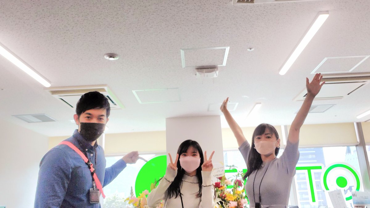 fol807's tweet photo. お送り中のFOL！今日のテーマは「FOLの思い出」ですが、何でも受付中です✨
先ほど逆光で上手く撮れてなかったとお伝えした写真、加工してアップしてみました❗技術の進歩はスゴイ!🤩ビフォーアフター、ご覧下さい！笑

#FM徳島　#fol807 https://t.co/HnFBl8JRwm