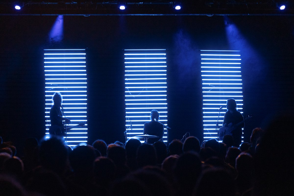BigEarsFestival's tweet photo. . @Lowtheband’s spectacular set at @themillandmine set ends the first day of Big Ears on a definite high! Dark & majestic!
📸: @elijohnsonphoto https://t.co/nLZWnRTR2j
