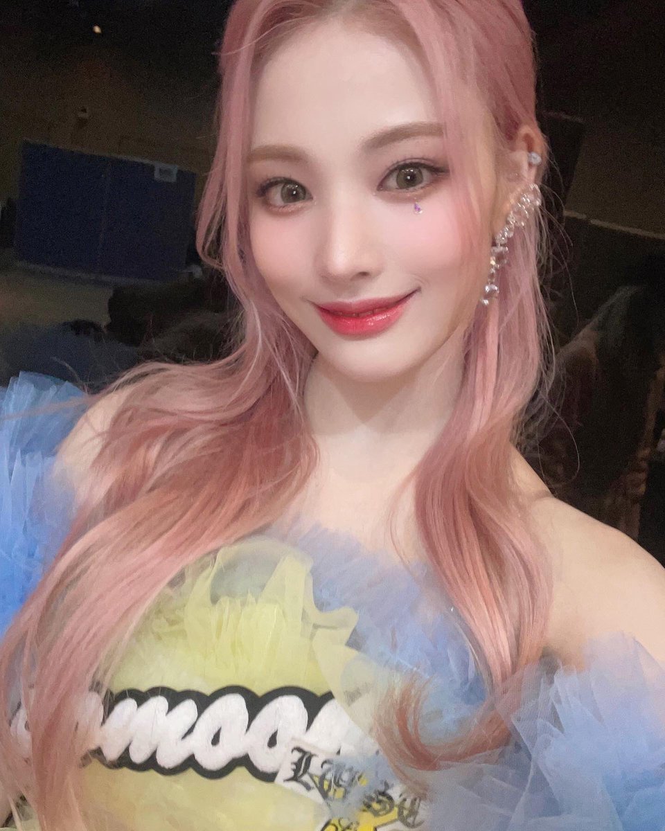 NMIXXGLOBAL's tweet image. [📸] 220325 — @NMIXX_official
Instagram Update with #JINNI

#지니 #NMIXX #엔믹스