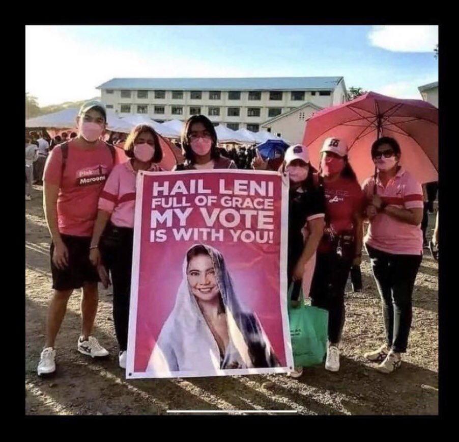 1moreangie's tweet photo. May bagong pinapakalat ang LBM trolls na photoshopped photo ha. Kung maglanding sa mga feeds nyo ito, magmatyag.
Yung tarp tumayo mag-isa at walang anino.
#bbmtrolls
#MarcosSinungaling
#MarcosTaxEvader
#MarcosMagnanakaw https://t.co/iZIX6u22PM