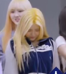 skmvtchu's tweet photo. I DONT KNOW BUT I FEEL LIKE IN DAYEON'S MIND "AGAIN?!?!?" 
ITS HER 3RD MNET SURVIVAL SHOW 😭

KEP1ER ON QUEENDOM 2
#Kep1er #Kep1erQueendom2 #Queenpler #케플러 https://t.co/5c4HyT5Uwr
