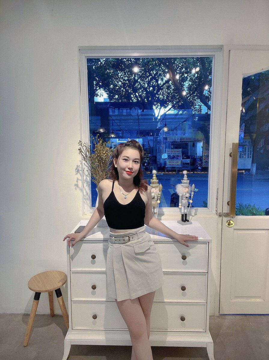 nauy_s's tweet photo. Lần đầu tiên trông thấy em đã muốn chở che 🥰 https://t.co/wqW9FUIWk8