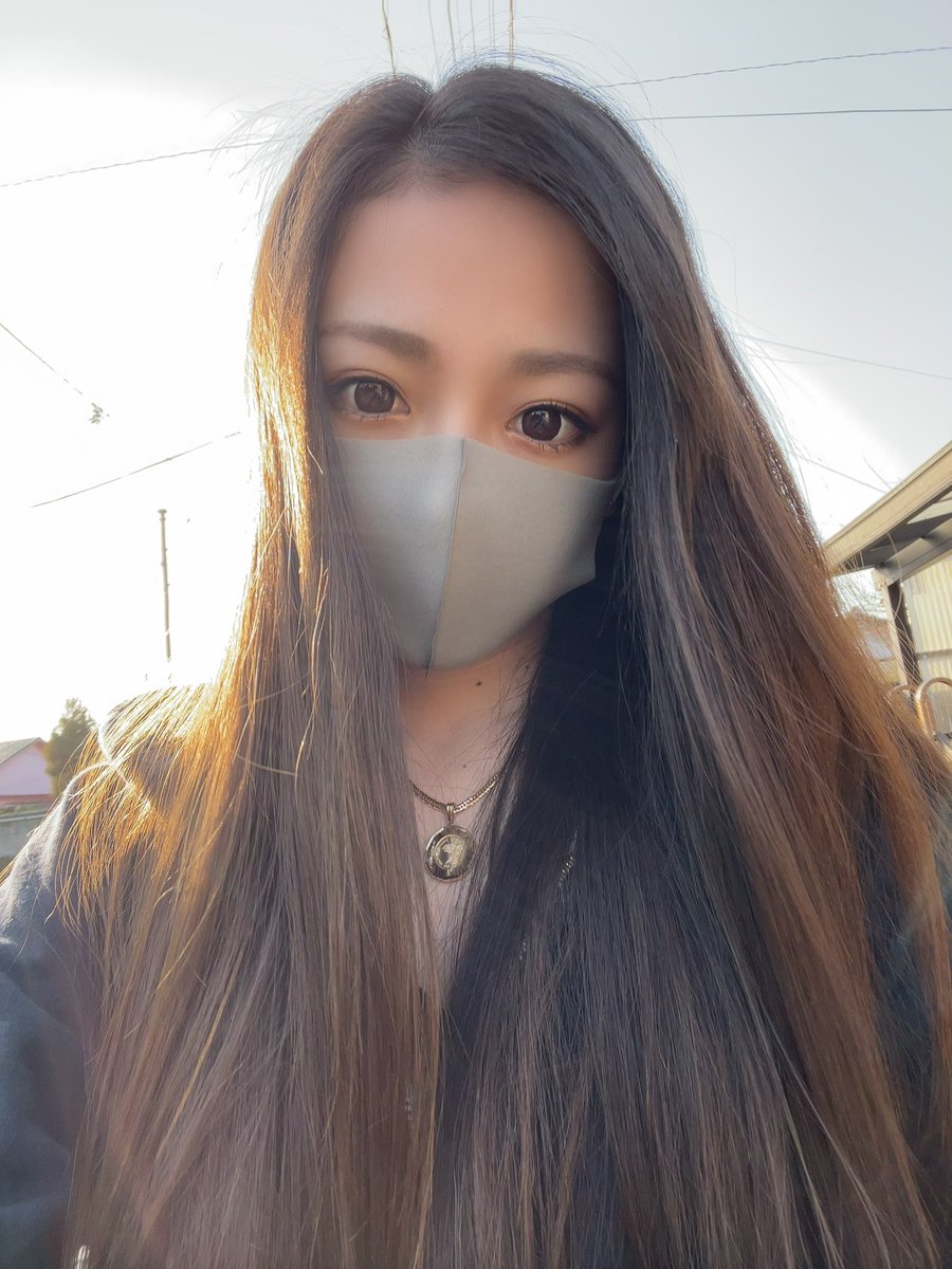 yujyupan_bike's tweet photo. 既に何人か声掛けて下さってありがとうございます🥺💕
絶景ハンターブースに来てくれた方は、@zekkeihunter をフォロー＆固定ツイートをリツイートで限定ステッカー配布と、希望があれば写真も撮ってます！！
↓今日の朝の図です😂 https://t.co/OyakuiiOCh
