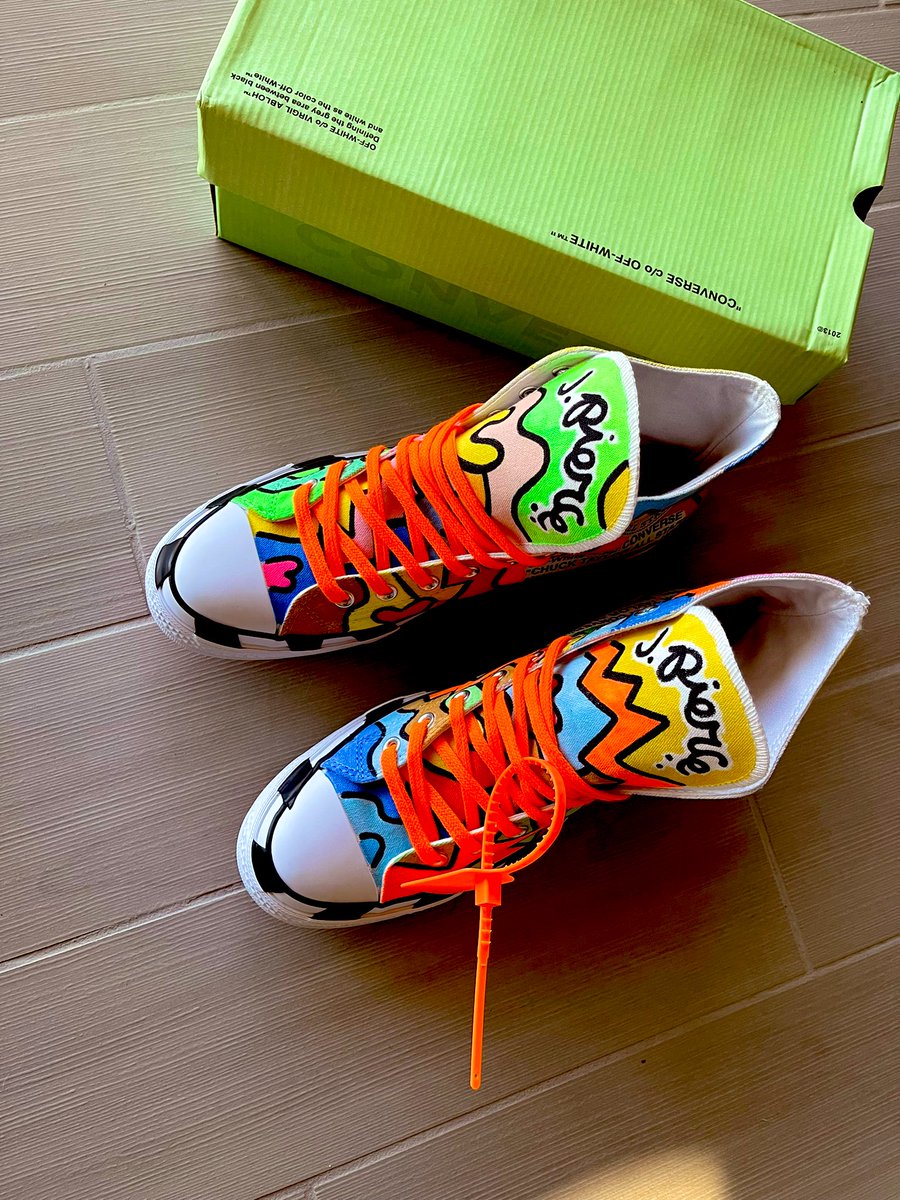 iamjpierce's tweet photo. .Exclusive 1/1 J.Pierce x @OffWht @Converse 👨🏽🎨🖌🎨❤️ RIP VIRGIL!!🙏🏽🙌🏽❤️
#jpierce #artbyjpierce #offwhite #converse #offwhiteconverse #sneakers #jpierceandfriends #arizona #nftcommunity #godisgood #customkicks #offwht #iamjpierce #art https://t.co/W56cmEhNAi