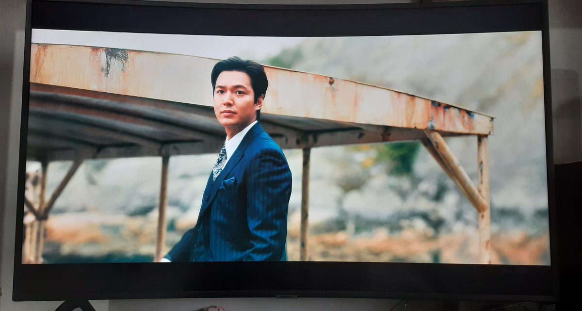 marganda__'s tweet photo. @ActorLeeMinHo @AppleTVPlus My Hansu! 😍 

#Pachinko https://t.co/NyUiSPO4J5