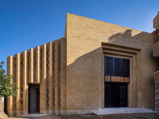 Sakinhub's tweet photo. ��صميم ابداعي خارج عن المألوف لمسجد باصونة في مصر من عمل دار عرفة للتصميم والعمارة

نال التصميم على عدة جوائز محلية وعالمية https://t.co/IRwXwaubAo