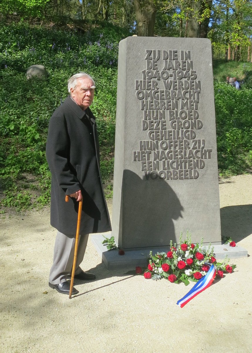 eelke60's tweet photo. @Kamp_Amersfoort Vandaag zou gevangene 5716 honderd jaar geworden zijn. Ik herdenk hem in dankbaarheid. Hij leerde mij dat een mens nooit een nummer mag zijn https://t.co/CXfEBqWrIw
