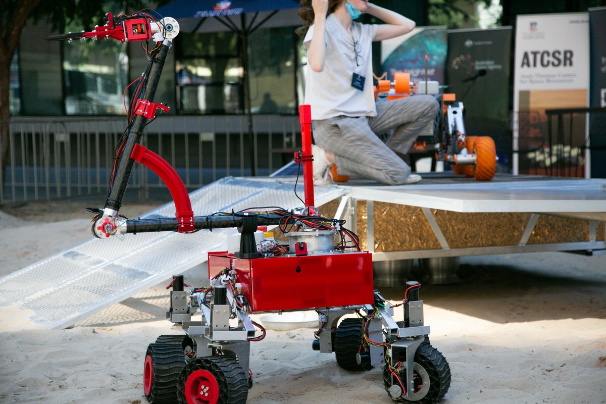 An amazing day at the Adelaide Rover Challenge! A feature being Fleet's ...