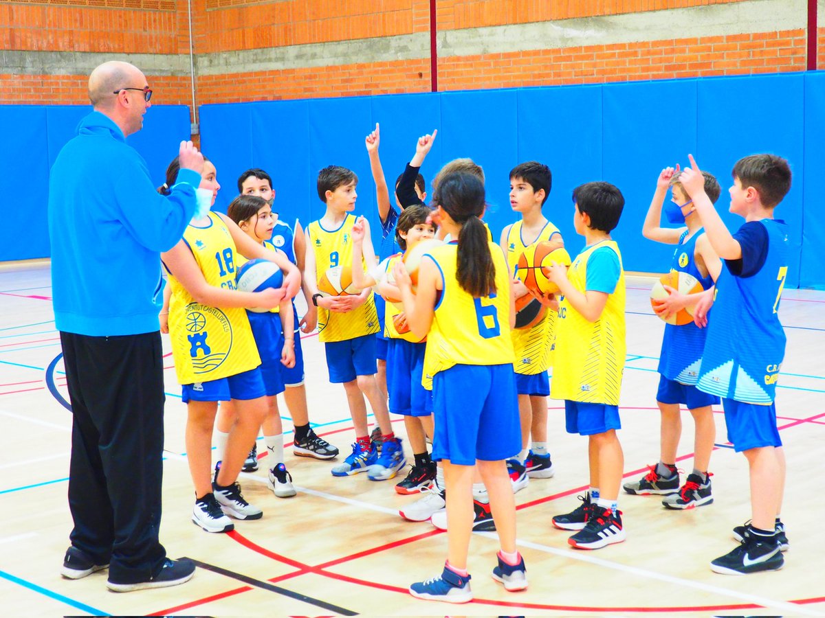 jusepmplanas's tweet photo. Moltes gràcies x convidarme
Espero q us ho passesiu tant be com jo
Sempre es fantàstic sentir l'energia dels nous projectes encapçalats per gent preparada, ilusionada i amb les coses clares
Sort en el futur! https://t.co/zpJyUf8vUu