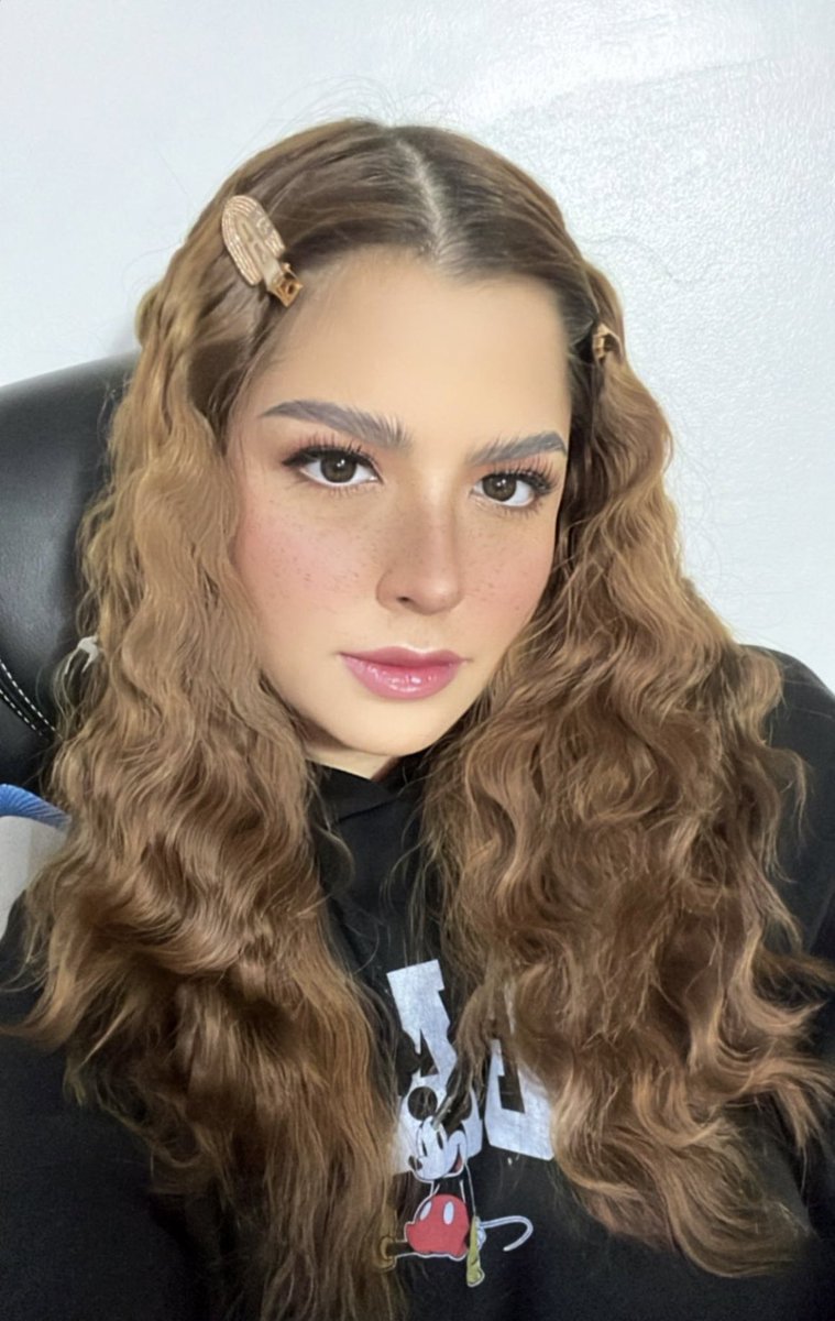 alxarchive7_'s tweet photo. alexandra slays this pancit canton hairstyle

#AlexaIlacad https://t.co/LWMASaK730