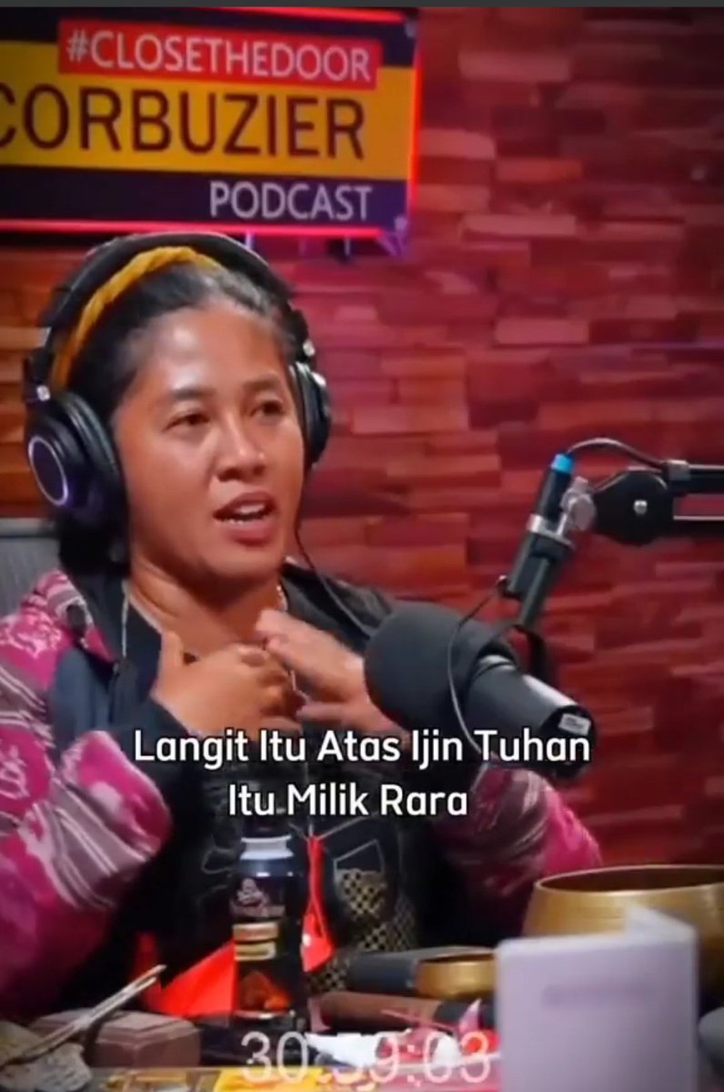 Saya baru tahu kalau yang punya Langit orang Indonesia. Seorang Ahoker Tulen 🤣🤣🤣