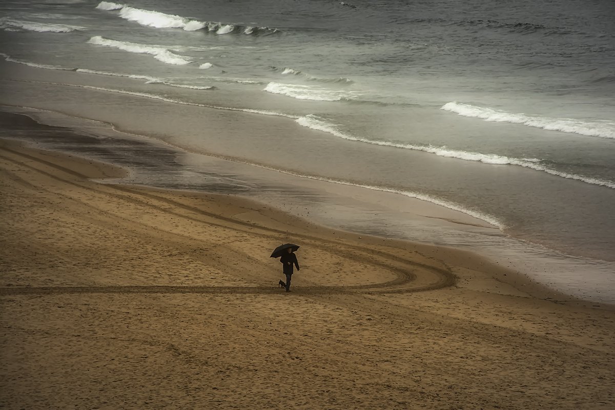 oscarpsaa's tweet photo. Rain in March
#photograghy #fotografia #hive #Hivelist
#march #sea #beachlife https://t.co/S689LUlooO