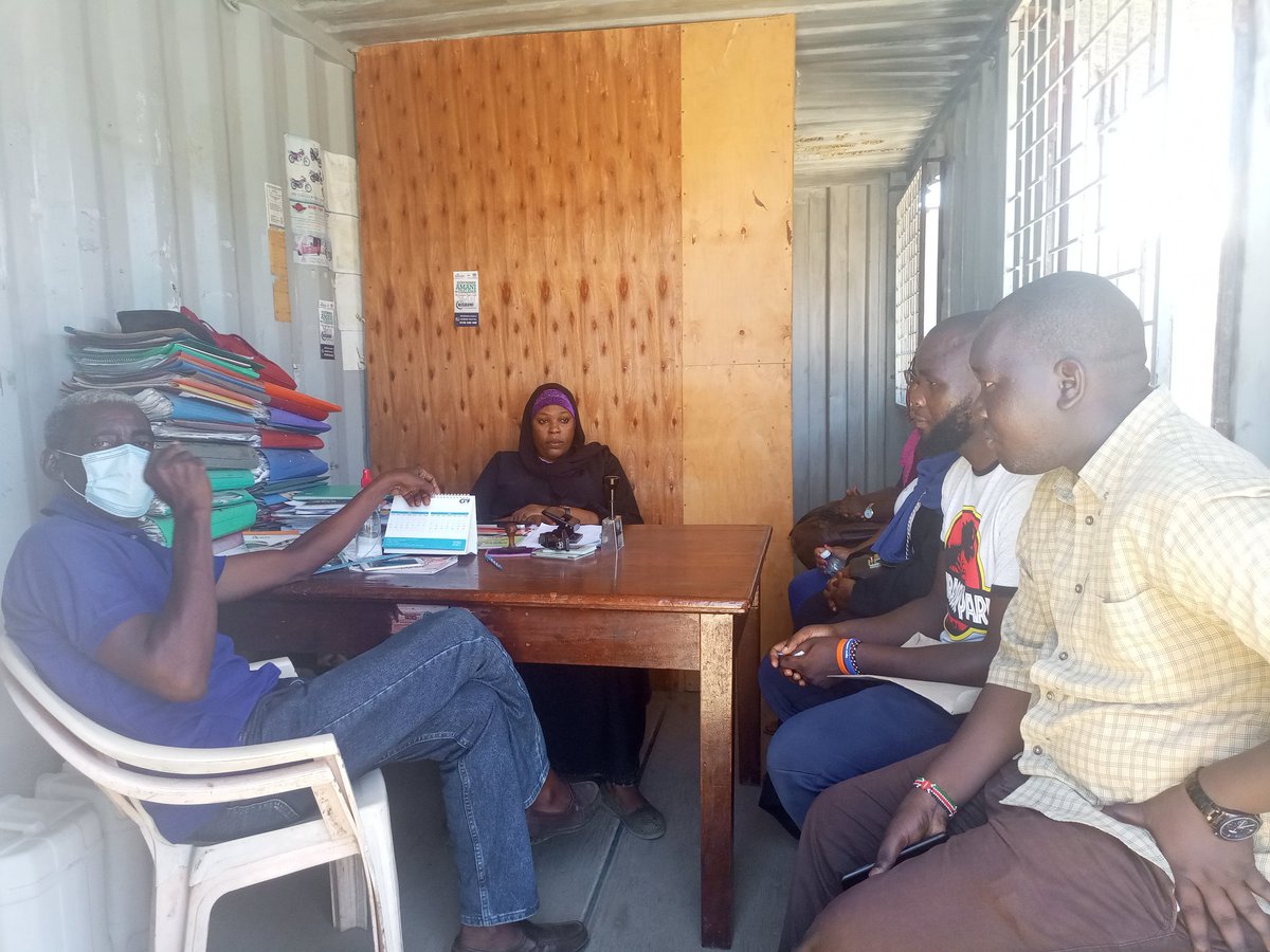 UzalendoI's tweet photo. UNCSR2250 calls for participation of the youth in key process ,Its on this anchorage that  we hope to strengthen youth participation in promoting peaceful elections in 2022 through  ; The Kijana Jihusishe program ( Youth promoting peaceful ✌️🕊️ elections 2022 

#KijanaJihusishe https://t.co/yi06e2RDGL