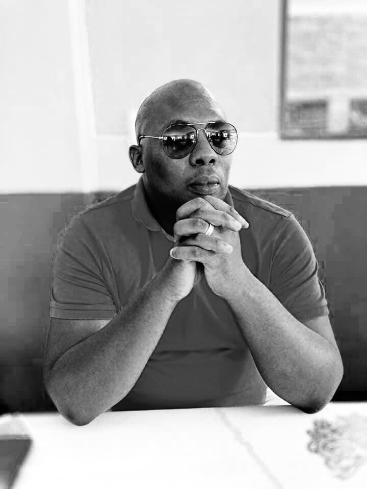soulstreet_m's tweet photo. A big warm welcome to this gent: Walker who will be releasing his debut single in April with remixes from various artist
#InYourSoul https://t.co/lAzomOXdWc