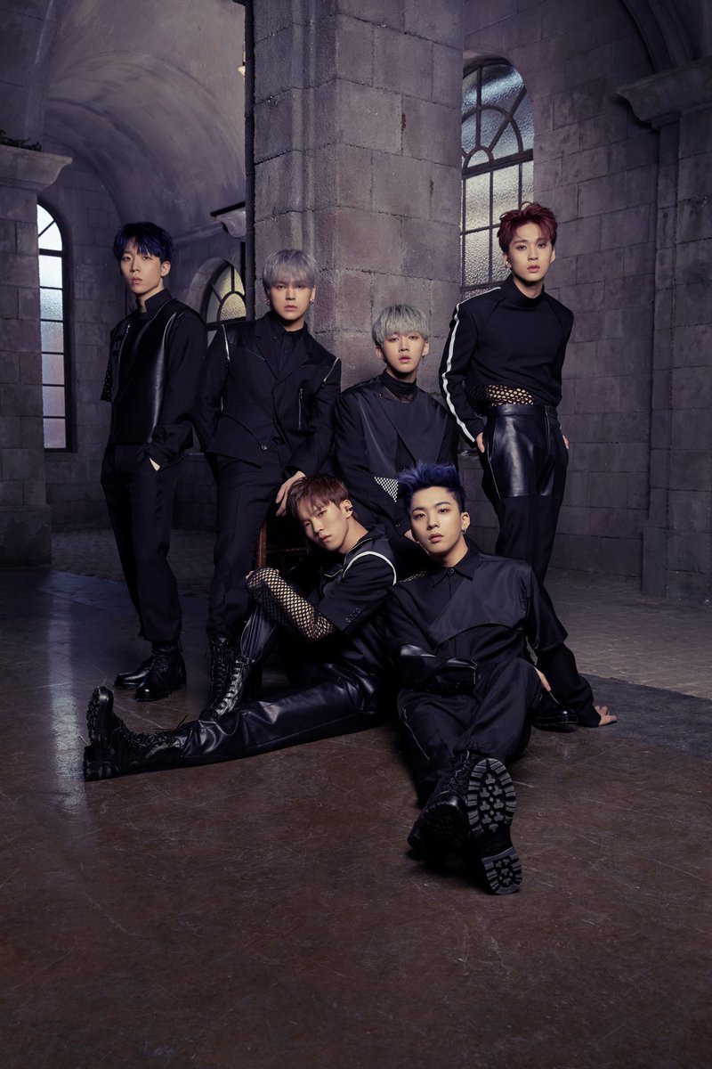 D-CRUNCH (디크런치) tweet media