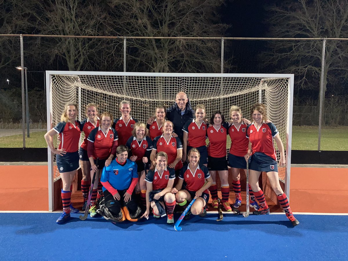 MHCTeteringen's tweet photo. Dames Trim competitie team zoekt nieuwe speelsters! Heb je hockey-ervaring? Vind je het leuk om op donderdagavond competitie te spelen (eventueel in duo)? Kom dan vrijblijvend mee trainen op maandagavond. Meld je op ledensecretariaat@mhct.nl #trimcompetitie #mhct #teteringen https://t.co/3GHXSqsS0q