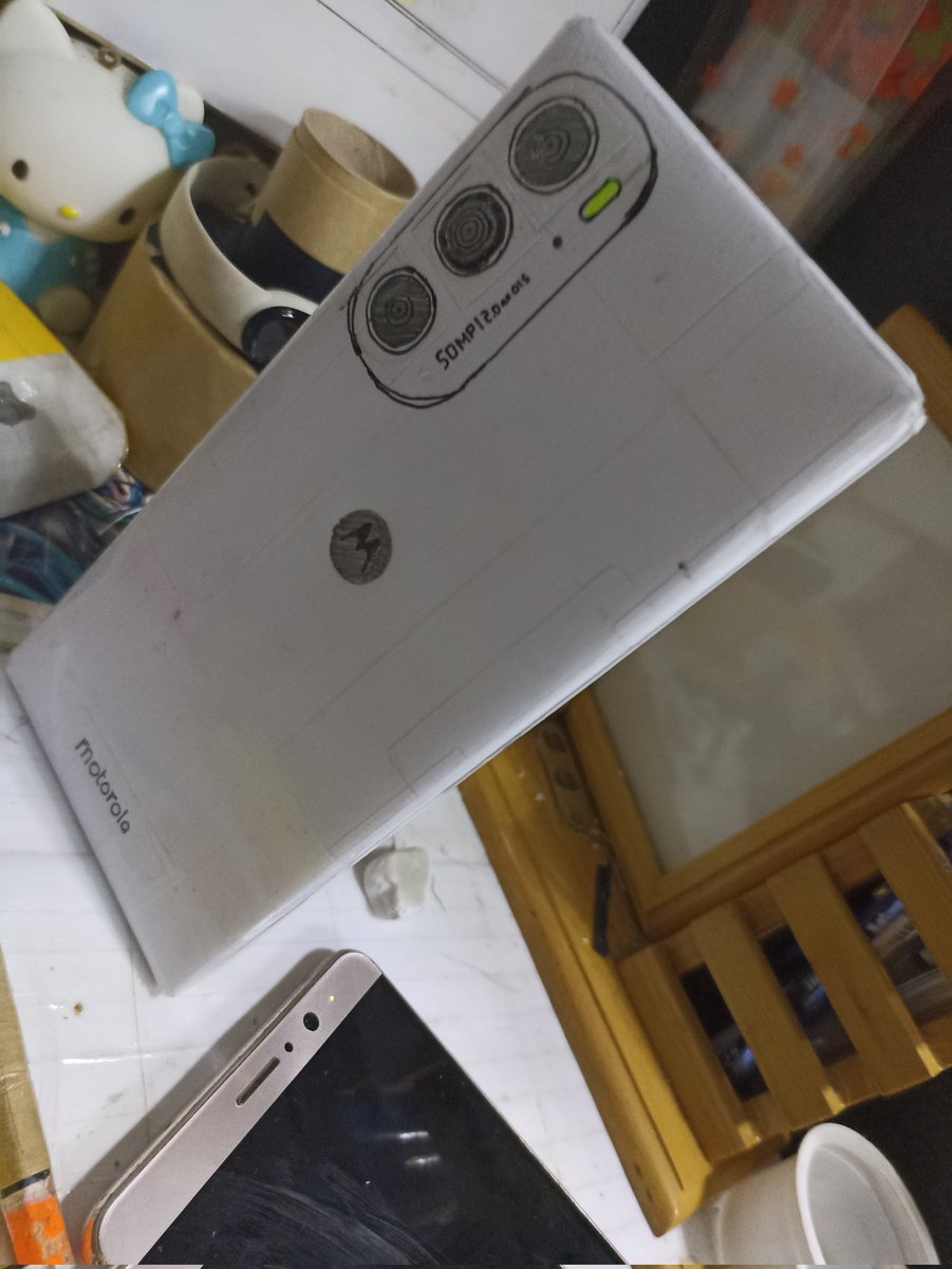 LauHinYew's tweet image. The coolest @MotorolaUS #edgeplus is the first to support with #Snapdragon Spaces #XR Developer Platform when tethered to the Snapdragon XR1 powered @Lenovo A3 ThinkReality Smart Glasses. Nice Job, both of you!
@Snapdragon