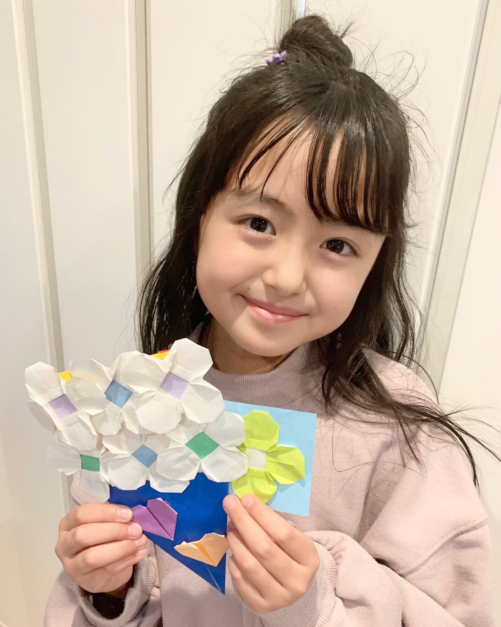 池村 咲良 折り紙で作った花束をくれました 10歳 小学4年生 春休み 小学生女子 10歳女の子 小学生コーデ Js4 T Co V24yobp3ar Twitter