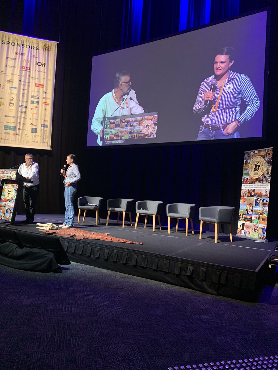 nicolehayesTEH's tweet image. Closing #ntca2022 by @WillEvans0404   another great Conference. Referring to @sokitomi speech “the NT is where we raise our children” 

True words spoken by @endofthebitumen about Romy &amp;amp; all the work she does for @NTCattlemen “Pressure makes diamonds 💎 “ she a gem.