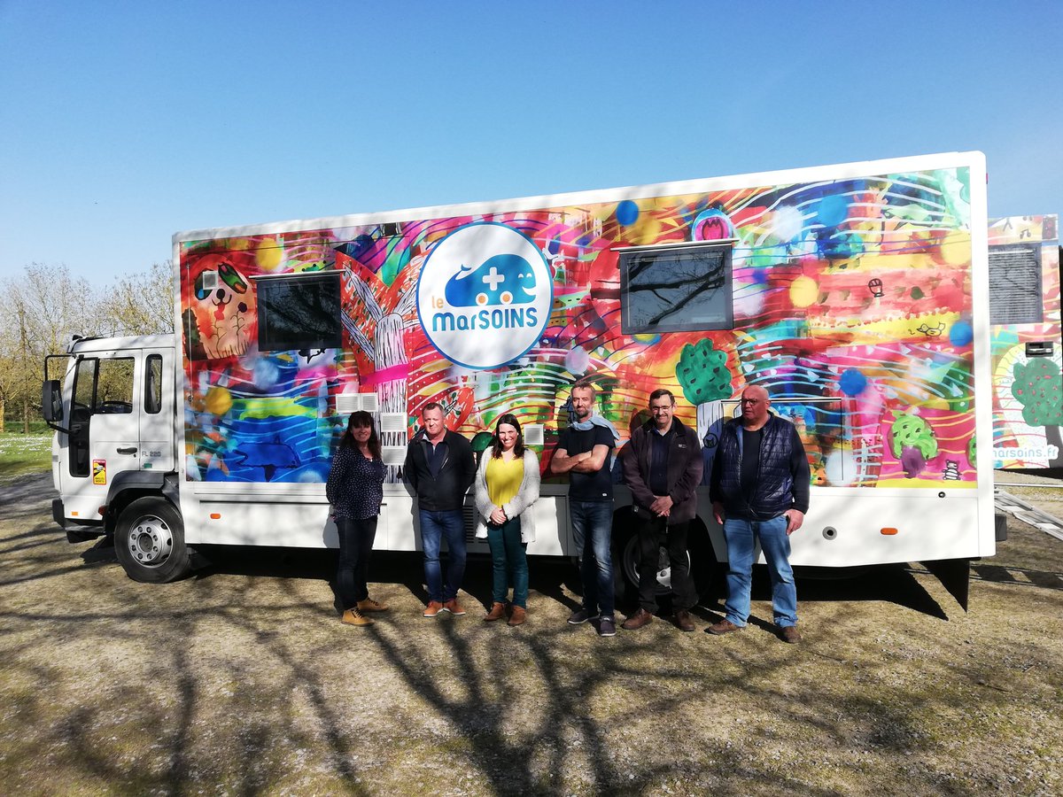 Le MarSOINS Châteaubriant (@marsoinsc) on Twitter photo Visite du camion par l'équipe des chauffeurs du MarSOINS ! Début des actions en avril sur la <a href="/ChbtDerval/">Communauté de Communes Châteaubriant Derval</a> !
Une belle énergie qui s'enclenche sur le territoire !
<a href="/ars_pdl/">ARS Pays de la Loire</a> @mutualia <a href="/Prefet44/">Préfet des Pays de la Loire et de Loire-Atlantique</a> <a href="/RegionPDL/">Pays de la Loire</a> <a href="/loireatlantique/">Loire-Atlantique</a> <a href="/AG2RLAMONDIALE/">AG2R LA MONDIALE</a> <a href="/FondationMacif/">FondationMacif</a> Visite du camion par l'équipe des chauffeurs du MarSOINS ! Début des actions en avril sur la <a href="/ChbtDerval/">Communauté de Communes Châteaubriant Derval</a> !
Une belle énergie qui s'enclenche sur le territoire !
<a href="/ars_pdl/">ARS Pays de la Loire</a> @mutualia <a href="/Prefet44/">Préfet des Pays de la Loire et de Loire-Atlantique</a> <a href="/RegionPDL/">Pays de la Loire</a> <a href="/loireatlantique/">Loire-Atlantique</a> <a href="/AG2RLAMONDIALE/">AG2R LA MONDIALE</a> <a href="/FondationMacif/">FondationMacif</a>