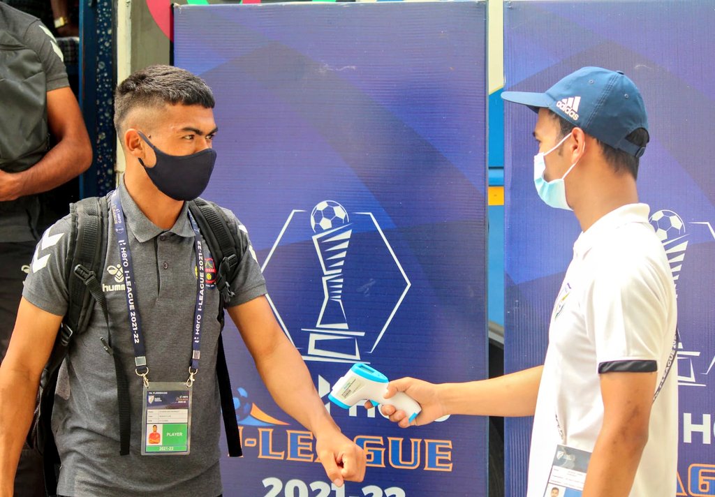 mumbaikenkrefc's tweet photo. Game mode activated! ๐ ๐ค
We're in the house! ๐
#GoKenkre #RUFCKEN
#AaplaKenkre #HeroILeague https://t.co/SXPsrksdoh
