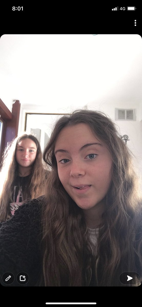 ryleegrayx's tweet photo. happy birthday @shoniestrachan1 hope u have the best day!! ly lots, safe drivin Xx https://t.co/TS3FotFFVG