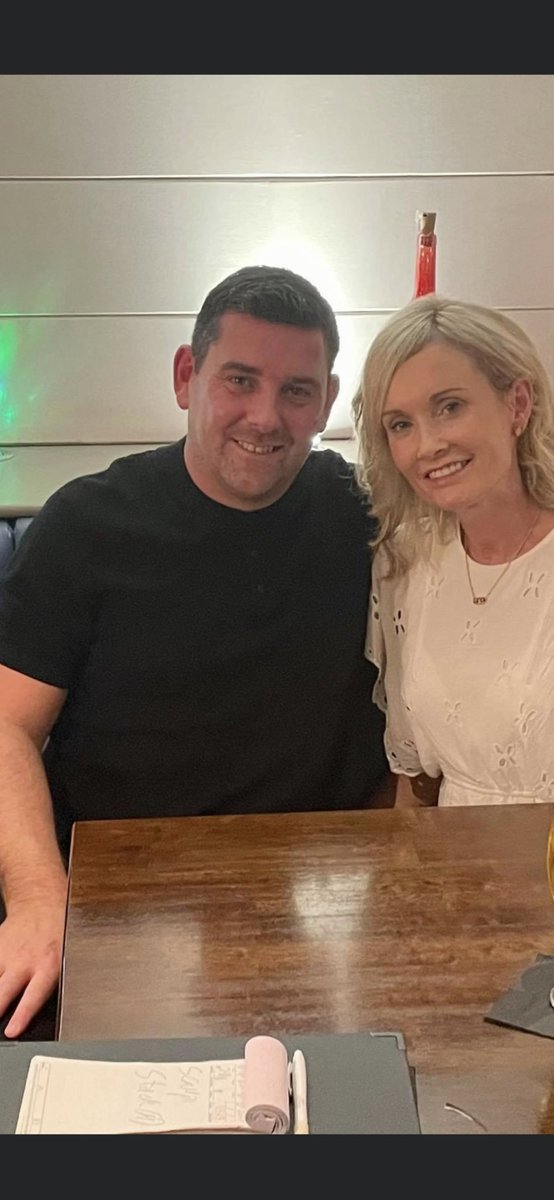 esthersmith212's tweet photo. Happy birthday @deansmith212 🥳🎈!!, have a fab day# loveyouloads💙 https://t.co/Ryol5LHosZ
